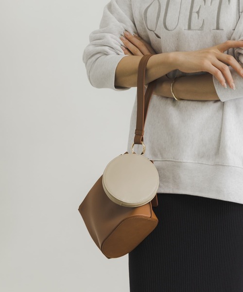 URBAN RESEARCH（アーバンリサーチ）の「マルチWAYセットバッグ（ハンドバッグ・レディース・ブラック/ブラウン・-）」の5枚目の写真