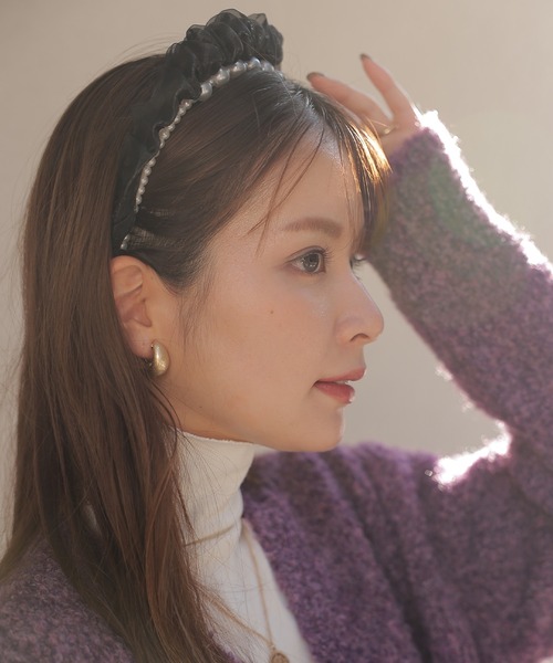 LAFFMO（ラフモ）の「ドットチュール＆パールカチューシャセット（カチューシャ・レディース・ブラック/アイボリー・FREE）」の4枚目の写真