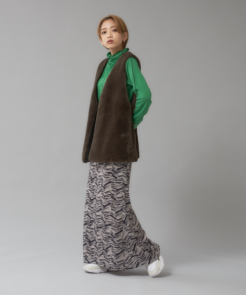 NOMINE（ノミネ）の「【2WAY】ファー×チェックリバーシブルベスト（ベスト・レディース・チャコールグレー/ブラウン・フリー）」の19枚目の写真