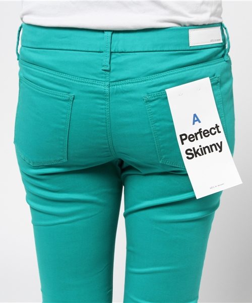 AZUL by moussy（アズールバイマウジー）の「A Perfect Skinny(L70)（その他パンツ・レディース・ピンク/ライム/グリーン・LARGE/SMALL/MEDIUM/X-SMALL）」の5枚目の写真