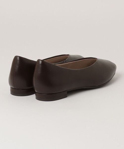 【ラクとキレイ】Vカットフラットパンプス（パンプス）｜AcureZ（アキュアーズ）