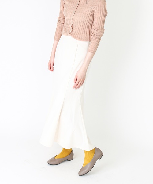 【ラクとキレイ】Vカットフラットパンプス（パンプス）｜AcureZ（アキュアーズ）