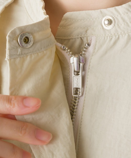 OMNES（オムネス）の「撥水加工ナイロン裾ドローコードAラインブルゾン（ブルゾン・レディース・ベージュ/ブラック/アイボリー/カーキ/ライトブルー/グレイッシュベージュ・FREE）」の11枚目の写真