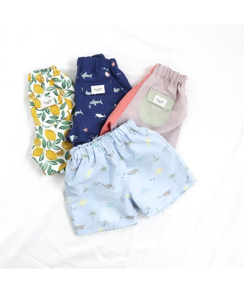 apres les cours(アプレレクール)の「【UVカット/一部リンク可能】バイカラー・総柄トランクス水着(水着・キッズ・イエロー/レインボー/サックスブルー/ネイビー・100/140/80/120/130/110/90)」の10枚目の写真