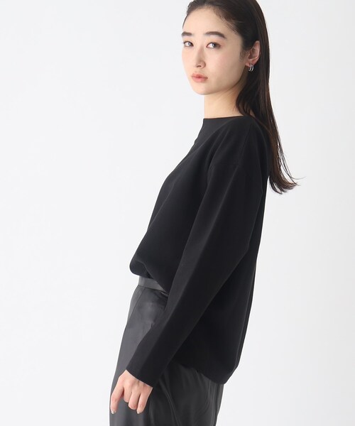 OPAQUE.CLIP(オペークドットクリップ)の「◆ピマコットン混リップル ボートネックカットソー(Tシャツ/カットソー・レディース・ホワイト系その他3/オフホワイト/ライトベージュ/ブラック・40/38/42)」の9枚目の写真