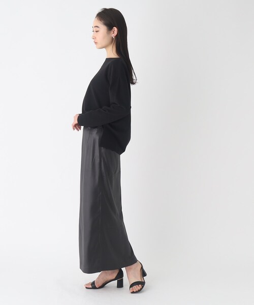 OPAQUE.CLIP(オペークドットクリップ)の「◆ピマコットン混リップル ボートネックカットソー(Tシャツ/カットソー・レディース・ホワイト系その他3/オフホワイト/ライトベージュ/ブラック・40/38/42)」の12枚目の写真