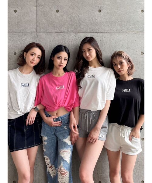 GYDA（ジェイダ）の「UNEXPECTED BUNNY BIG Tシャツ（Tシャツ/カットソー・レディース・ライトグレー/ブラック/オフホワイト/ピンク・FREE）」の5枚目の写真