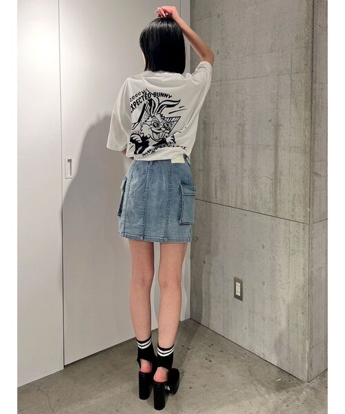 GYDA（ジェイダ）の「UNEXPECTED BUNNY BIG Tシャツ（Tシャツ/カットソー・レディース・ライトグレー/ブラック/オフホワイト/ピンク・FREE）」の7枚目の写真