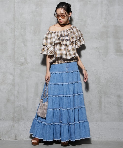 GEVS.(ジェイヴィス)の「<大きいサイズ> 綿100%デニムティアードマキシスカート GEVS.(スカート・レディース・ブルー系2/ブルー系1・4L/5L/L/LL/3L)」の10枚目の写真