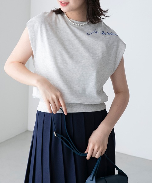 BONLECILL(ボンルシール)の「フレンチ刺繍 ミニ裏毛フレンチスリーブプルオーバー(Tシャツ/カットソー・レディース・杢グレー/ブラック/オフホワイト・FREE)」の3枚目の写真
