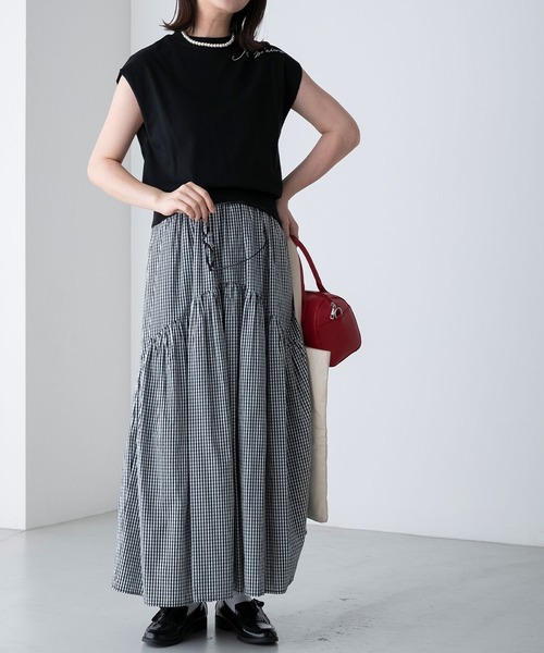 BONLECILL(ボンルシール)の「フレンチ刺繍 ミニ裏毛フレンチスリーブプルオーバー(Tシャツ/カットソー・レディース・杢グレー/ブラック/オフホワイト・FREE)」の6枚目の写真