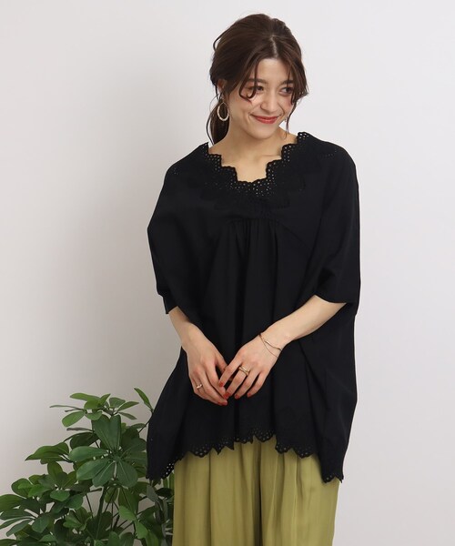 SHOO・LA・RUE（シューラルー）の「◆【ずるいくらい大人可愛い】スカラップレースブラウス（シャツ/ブラウス・レディース・ブラック/ホワイト系・00）」の19枚目の写真