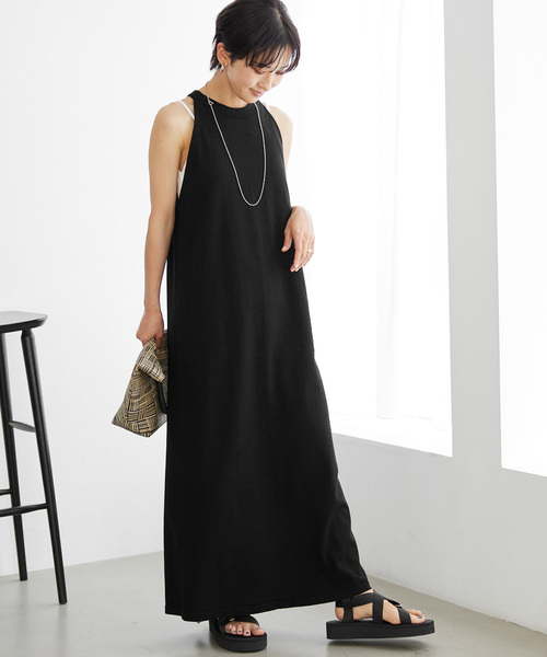JOURNAL STANDARD relume（ジャーナルスタンダード　レリューム）の「インナーセットホルターネックニットワンピース（ワンピース・レディース・ブラック/ブラック系その他・FREE）」の2枚目の写真