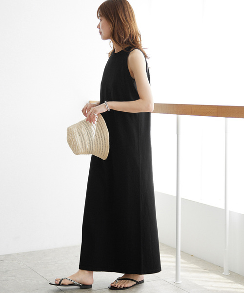 JOURNAL STANDARD relume（ジャーナルスタンダード　レリューム）の「インナーセットホルターネックニットワンピース（ワンピース・レディース・ブラック/ブラック系その他・FREE）」の11枚目の写真