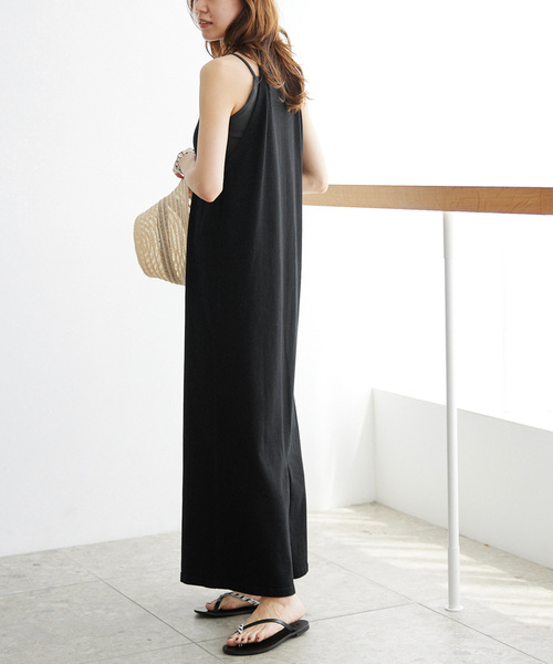 JOURNAL STANDARD relume（ジャーナルスタンダード　レリューム）の「インナーセットホルターネックニットワンピース（ワンピース・レディース・ブラック/ブラック系その他・FREE）」の12枚目の写真