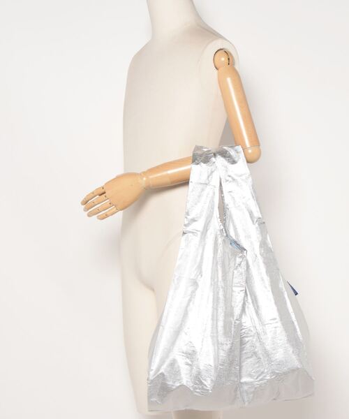 BAGGU（バグー）の「【BAGGU/バグゥ】STANDARD BAGGU メタリック 23SS（エコバッグ/サブバッグ・レディース・シルバー/シルバー系その他2/ゴールド/シルバー系その他・FREE）」の11枚目の写真