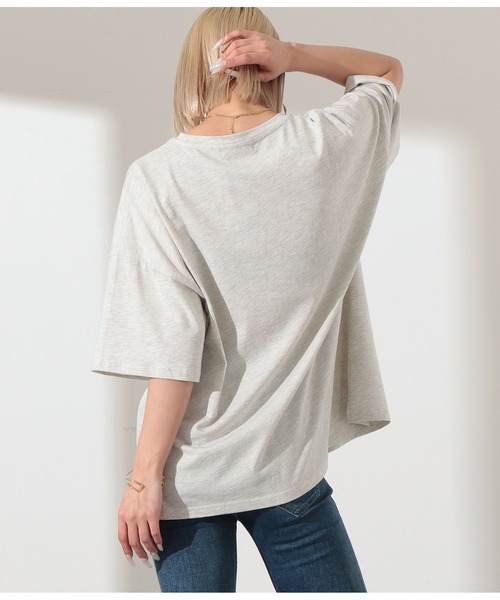 LATINA(ラティーナ)の「カレッジ刺繍ビッグTシャツ(Tシャツ/カットソー・レディース・オフホワイト/グレー/ブラック・FREE)」の20枚目の写真