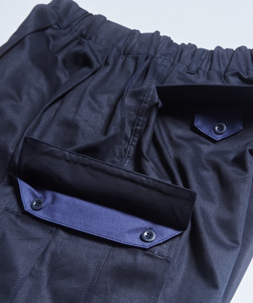 is-ness（イズネス）の「BALLOON CARGO EZ PANTS（カーゴパンツ