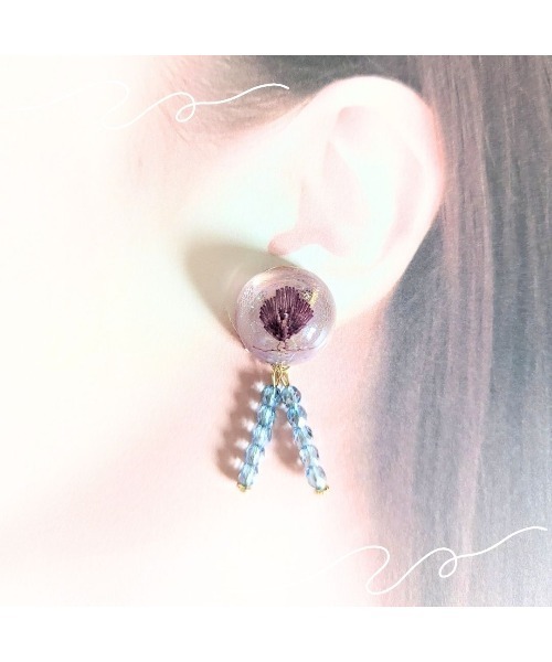 tone(トーン)の「【hazeleyes】ぷっくり木の葉のゆらゆらイヤリング(Bonbonami ボンボンアミ)(MA)(イヤリング・レディース・ピンク/パープル・FREE)」の7枚目の写真