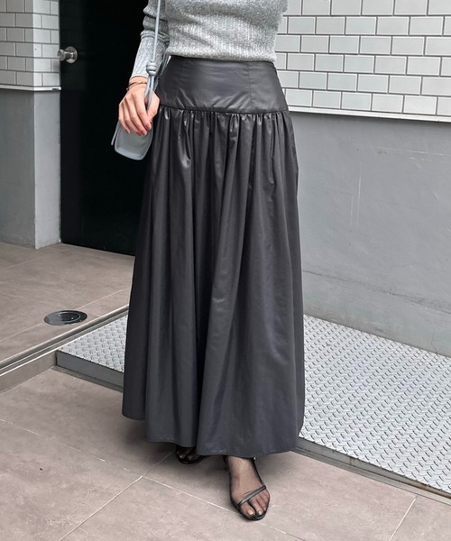 GALLARDAGALANTE（ガリャルダガランテ）フェイクレザースカート GALLARDAGALANTE（ガリャルダガランテ）の「フェイクレザー