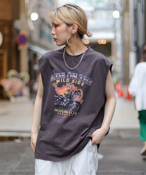 SPINNS(スピンズ)の「【SPINNS】ノースリーブTシャツ ビンテージデザインロゴ バイク(タンクトップ・メンズ・ブラック/チャコール・ONESIZE)」の17枚目の写真