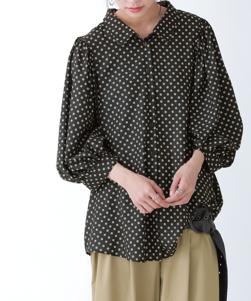 osharewalker（オシャレウォーカー）の「【廃盤】『ドット柄パフスリーブブラウス』（シャツ/ブラウス・レディース・グレイッシュベージュ/ブラック/グリーン・FREE）」の15枚目の写真