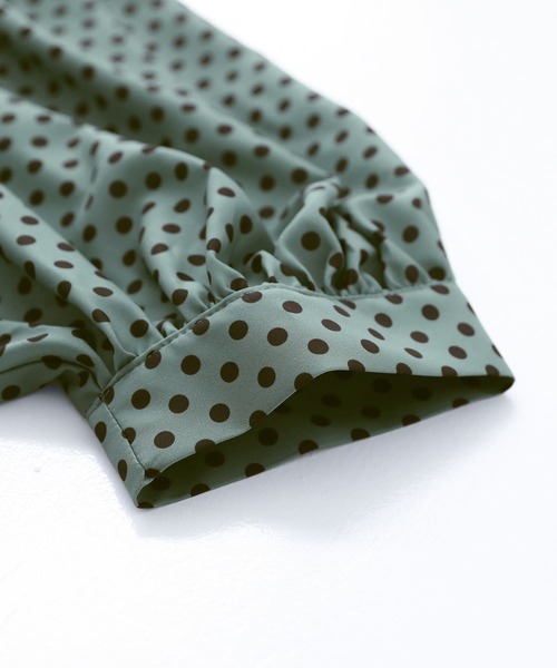 osharewalker（オシャレウォーカー）の「【廃盤】『ドット柄パフスリーブブラウス』（シャツ/ブラウス・レディース・グレイッシュベージュ/ブラック/グリーン・FREE）」の20枚目の写真