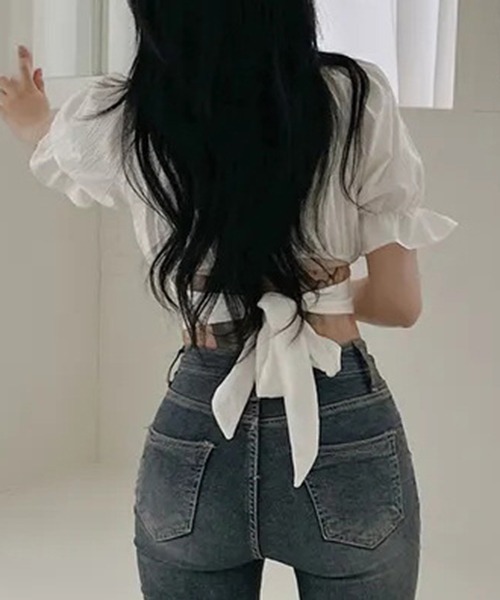 gossip!ロサンゼルス(ゴシップロサンゼルス)の「YUGA スクエアカラー バックリボントップス(シャツ/ブラウス・レディース・ブルー/ブラック/ピンク/オフホワイト・FREE)」の8枚目の写真