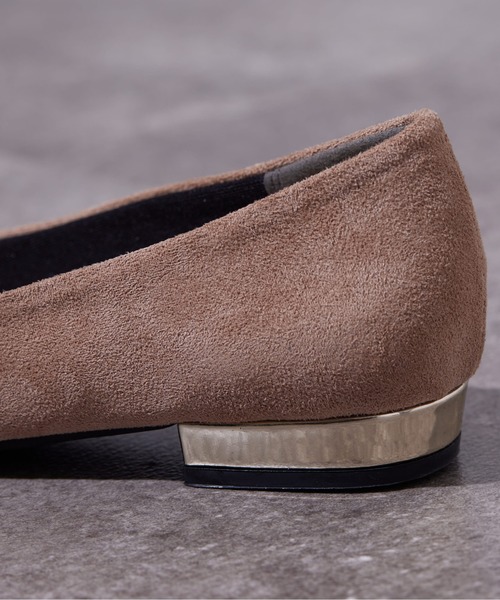 Chez toi（シェトワ）の「ゴールドバックルフラットパンプス（パンプス・レディース・ブラック/オレンジ/ベージュ/ブラウン/ブラック系その他/ゴールド/ベージュ系その他・M/L/S）」の12枚目の写真