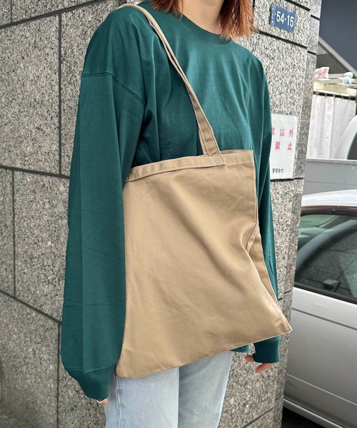 FRUIT OF THE LOOM(フルーツオブザルーム)の「FRUIT OF THE LOOM / FTL BASIC PARTITION TOTE / 80052900(トートバッグ・レディース・グレイッシュブルー/ネイビー/ブラック/カーキ/グリーン/グレー/レンガ/イエロー/ベージュ/オフホワイト/ブラウン/ピンク・ONESIZE)」の1枚目の写真