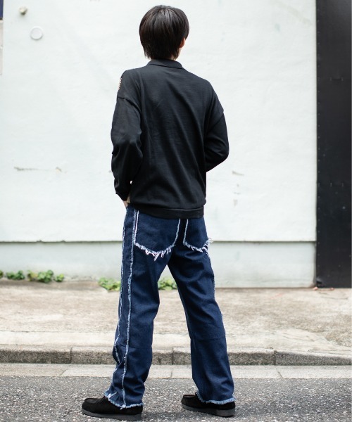 En serio TOKYO(エンソリオトーキョー)の「10ozデニム カットオフ サイド フリンジ ラインパンツ(デニムパンツ・メンズ・ワンウォッシュ/ケミカルウォッシュ/スミクロ/ブラック系その他/ブラック系その他2・S/L/LL/M)」の17枚目の写真
