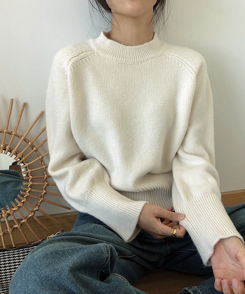 NinaetLina（ニナエリナ）の「モックネックミドルゲージニット（ニット/セーター・レディース・オレンジ/ブルー/ライトブルー/モカ/ブラック/グリーン/ホワイト・FREE）」の9枚目の写真