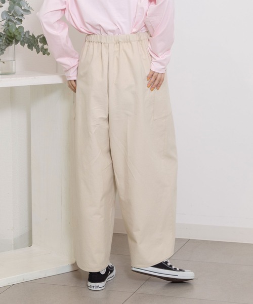 POU DOU DOU（プードゥドゥ）の「プラバックルベルトタックパンツ（その他パンツ・レディース・ブラック/イエロー/キナリ/インディゴブルー・3）」の12枚目の写真