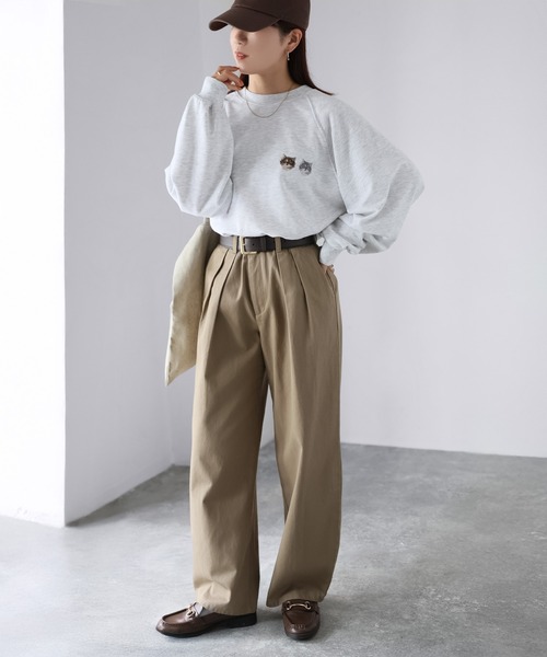 Riberry（リベリー）の「ネコ刺繍ラグランオーバーサイズ薄手スウェット（スウェット・レディース・チャコールグレー/オートミール・FREE）」の18枚目の写真