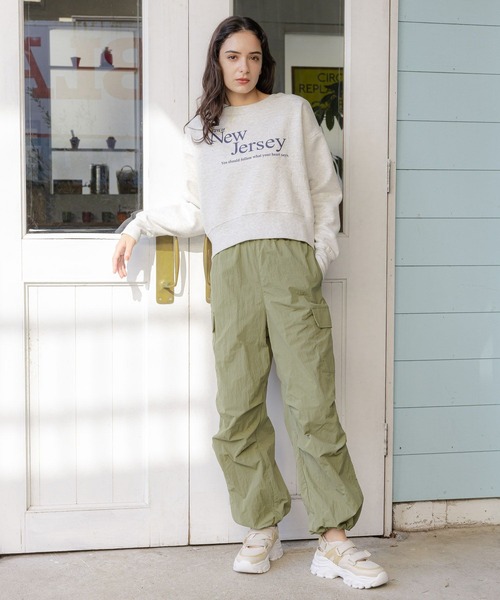 LAKOLE（ラコレ）の「ベルトスニーカー[WOMEN] / 100187（スニーカー・レディース・ベージュ/ブラック/ホワイト・LARGE/MEDIUM/SMALL）」の7枚目の写真