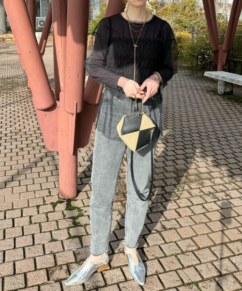 y/m by misato（イムバイミサト）の「チュールビスチェレイヤードトップス（Tシャツ/カットソー・レディース・アイボリー/ブラック・FREE）」の7枚目の写真