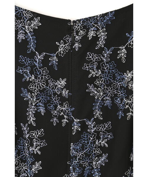 JILL STUART(ジルスチュアート)の「◆チュール刺繍フレアドレス(ワンピース・レディース・ベージュ/ブラック・0/2/4)」の13枚目の写真