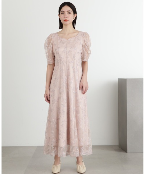 JILL STUART(ジルスチュアート)の「◆チュール刺繍フレアドレス(ワンピース・レディース・ベージュ/ブラック・0/2/4)」の2枚目の写真