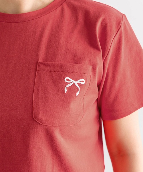 OLIVE des OLIVE(オリーブデオリーブ)の「リボン刺繍ティーシャツ 1041060570(Tシャツ/カットソー・レディース・レッド/ピンク/ブラック/サックスブルー/オフホワイト・FREE)」の16枚目の写真
