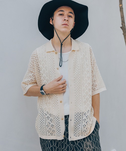 RAGEBLUE(レイジブルー)の「透かし編み/メッシュ/ビッグシルエット/ニットシャツカーディガン(シャツ/ブラウス・メンズ・ホワイト/ブラウン/ブルー/ブラック・MEDIUM/LARGE)」の6枚目の写真