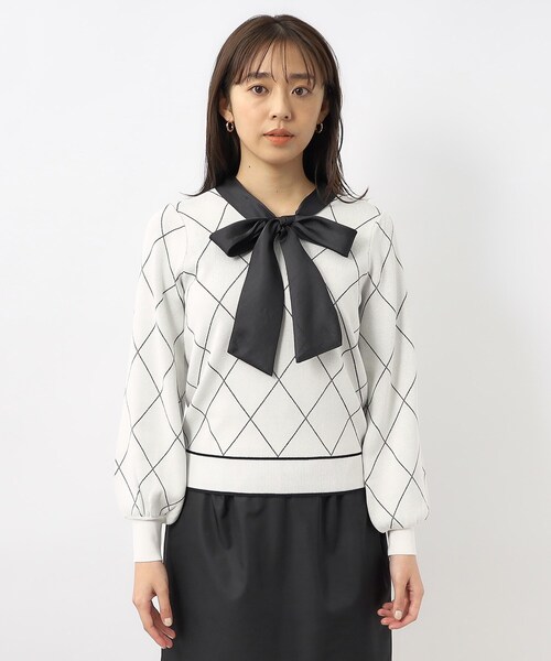 index（インデックス）の「◆チェックボウタイバイカラーニット【洗濯機洗い可】（ニット/セーター・レディース・ライトイエロー系2/チャコールグレー/ホワイト系4・42/40/38/36）」の9枚目の写真