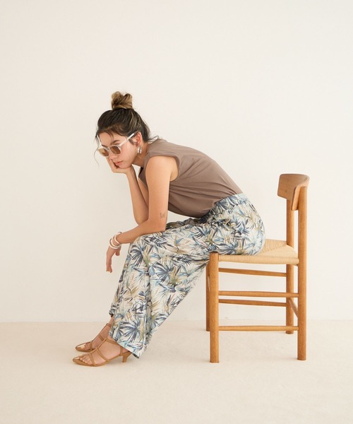 BAYFLOW（ベイフロー）の「ノースリーブシルケットT（Tシャツ/カットソー・レディース・モカ/ミント/オフホワイト/ブラック・SMALL/MEDIUM）」の6枚目の写真