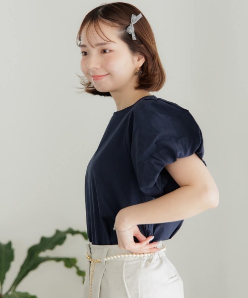 flower（フラワー）の「フェミニンパフブラウス3（シャツ/ブラウス・レディース・ベージュ/アイボリー/ネイビー・FREE）」の5枚目の写真