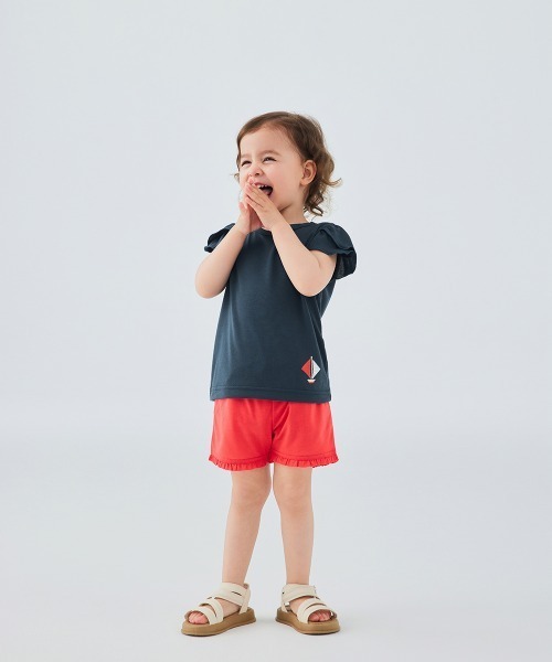 combimini(コンビミニ)の「イージーケア速乾ガーリーフリル袖Tシャツ(Tシャツ/カットソー・キッズ・チェリーレッド/ネイビー系・80/90/100/110/120)」の5枚目の写真