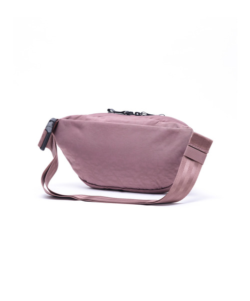 CHROME（クローム）の「［ CHROME / クローム ］SABIN 3L SLING / サビン 3L スリング 耐水 3L ボディバッグ ウェストポーチ（ボディバッグ/ウエストポーチ・レディース・ベージュ/ブラック/グレー/レッド系その他/シルバー/モスグリーン/ピンク系その他・FREE）」の22枚目の写真