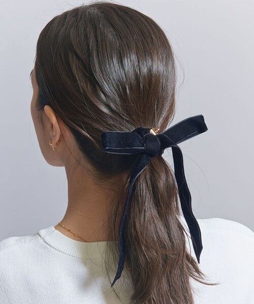 BEAUTY&YOUTH UNITED ARROWS（ビューティーアンドユースユナイテッドアローズ）の「【WEB限定】ベルベット リボン ピン（バレッタ/ヘアクリップ・レディース・ブラック/ネイビー・FREE）」の3枚目の写真