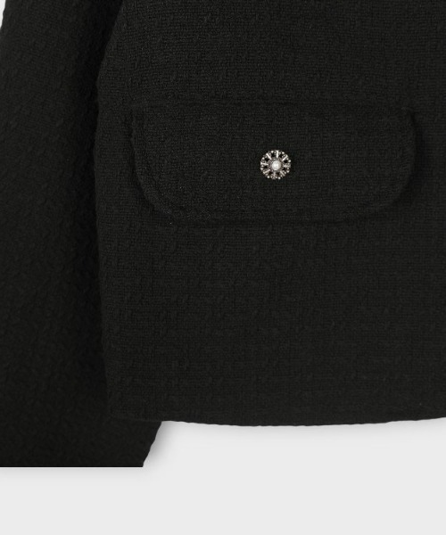 ASCLO(エジュクロ)の「ASCLO 3 TAP CR Crop Tweed Jacket(ノーカラージャケット・メンズ・ブラック・FREE)」の18枚目の写真