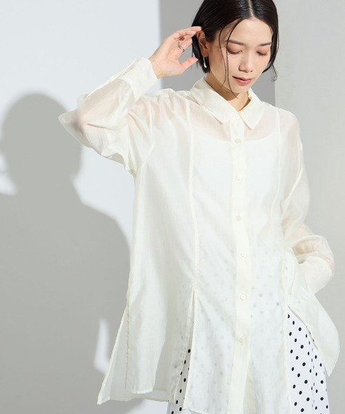 ONE'S TRUE(ワンズトゥルー)の「シアーブラウス(シャツ/ブラウス・レディース・ピンク/ベージュ/ブラック・M/L)」の2枚目の写真