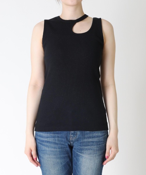 Jines(ジネス)の「ラメテレコ カットアウトデザインタンクトップ(タンクトップ・レディース・ブラック/オフホワイト/ベージュ・38)」の11枚目の写真