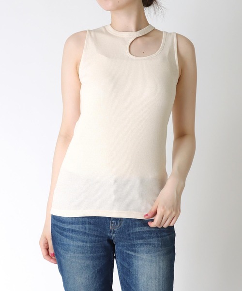 Jines(ジネス)の「ラメテレコ カットアウトデザインタンクトップ(タンクトップ・レディース・ブラック/オフホワイト/ベージュ・38)」の18枚目の写真